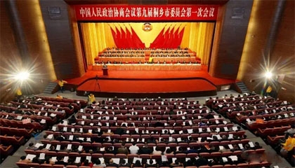 內(nèi)外兼顧，推動實體經(jīng)濟提質(zhì)增效